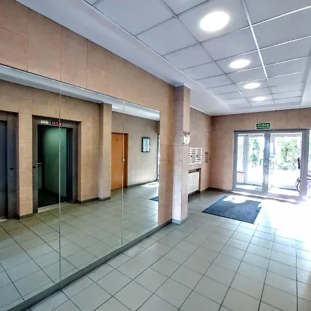 Saska Kepa * ワルシャワ